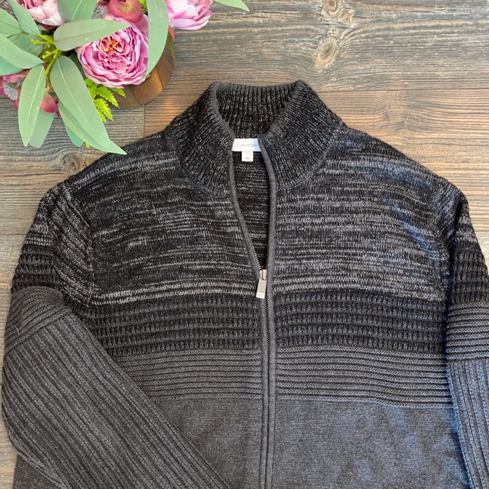 Calvin Klein Men’s zip-up sweater - Picture 4 of 10